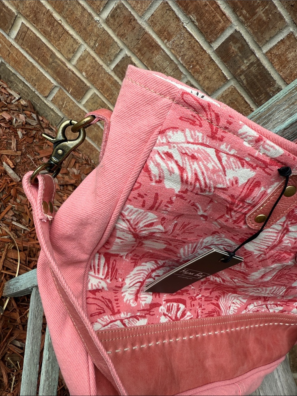 Myra Bag Isadora Romantic Pink & Red Floral Foliage Small Weekender Bag - Picture 6 of 15